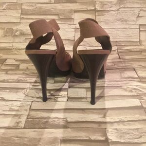 PELLA MODA heels. @katherineasb